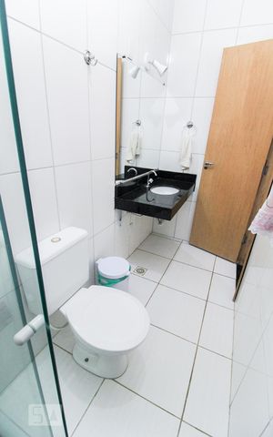 Casa à venda com 240m², 4 quartos e 2 vagasBanheiro da Suíte 1