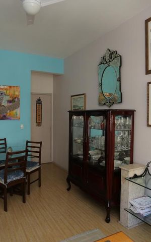 Apartamento à venda com 73m², 2 quartos e sem vagaSala