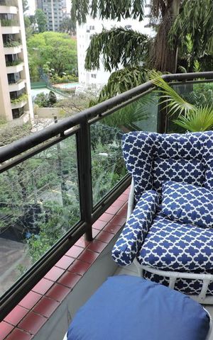 Apartamento à venda com 168m², 3 quartos e 3 vagasVaranda da Sala