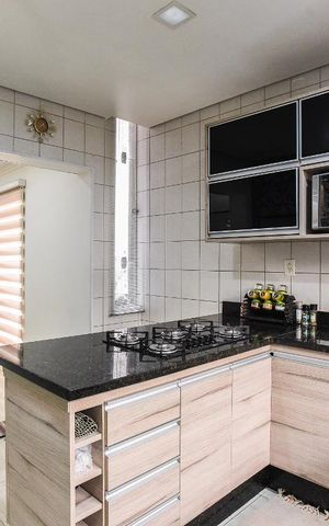 Casa à venda com 130m², 3 quartos e 2 vagas Casa à venda com 130m², 3 quartos e 2 vagasCozinha