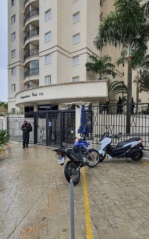 Apartamento para alugar com 47m², 2 quartos e 1 vaga Apartamento para alugar com 47m², 2 quartos e 1 vagaFachada