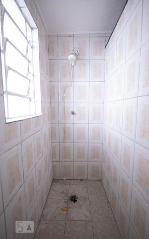 Casa para alugar com 250m², 2 quartos e 2 vagasBanheiro Social 2