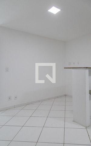 Apartamento para alugar com 39m², 1 quarto e sem vaga Apartamento para alugar com 39m², 1 quarto e sem vagaSala