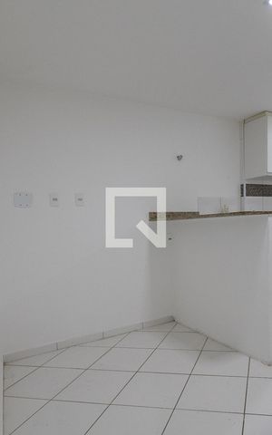 Apartamento para alugar com 39m², 1 quarto e sem vaga Apartamento para alugar com 39m², 1 quarto e sem vagaSala