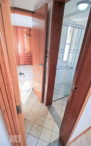 Apartamento para alugar com 200m², 4 quartos e 4 vagasSuítes 3 e 4 (Tipo Americana)