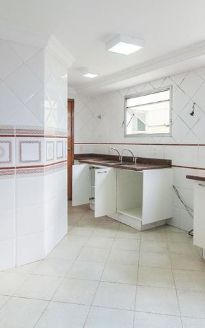 Apartamento para alugar com 200m², 4 quartos e 4 vagasCozinha