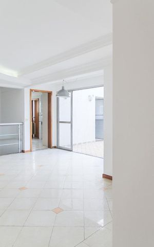 Apartamento para alugar com 200m², 4 quartos e 4 vagasSala superior