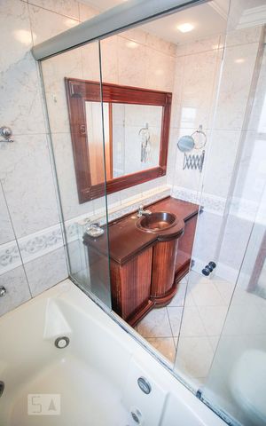 Apartamento para alugar com 200m², 4 quartos e 4 vagasBanheiro da Suíte 1