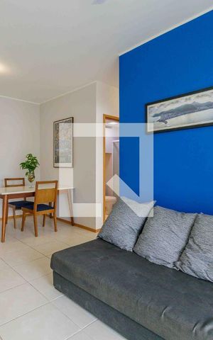 Apartamento à venda com 70m², 2 quartos e 1 vaga Apartamento à venda com 70m², 2 quartos e 1 vagaSala