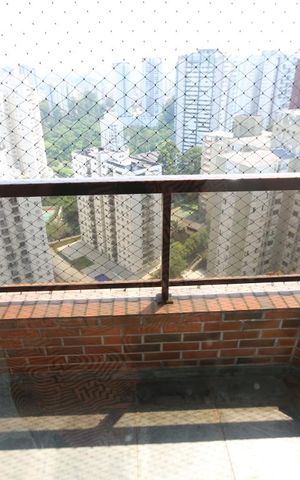 Apartamento para alugar com 176m², 3 quartos e 3 vagassuite