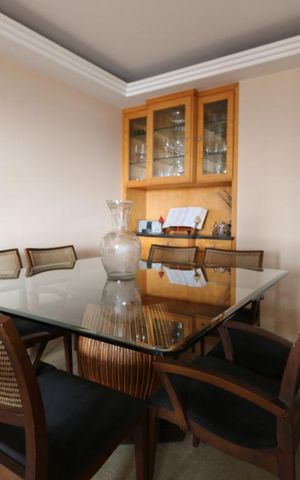 Apartamento para alugar com 176m², 3 quartos e 3 vagassala