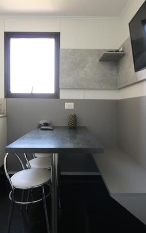 Apartamento para alugar com 176m², 3 quartos e 3 vagascozinha