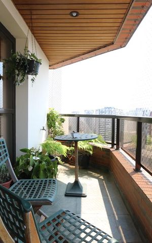 Apartamento para alugar com 176m², 3 quartos e 3 vagasvaranda