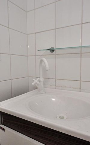 Apartamento à venda com 48m², 2 quartos e 1 vagaBanheiro Social