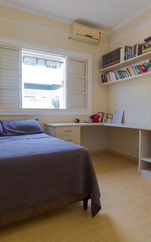 Casa à venda com 350m², 4 quartos e 3 vagasQuarto 01