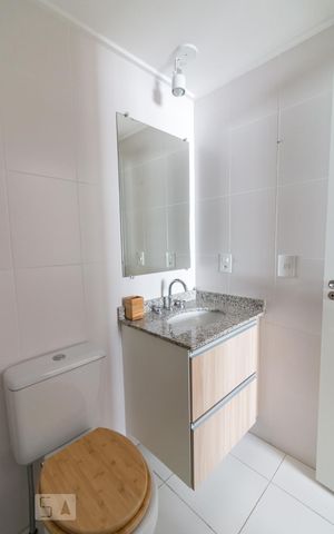 Apartamento à venda com 38m², 1 quarto e 1 vagaBanheiro quarto suíte