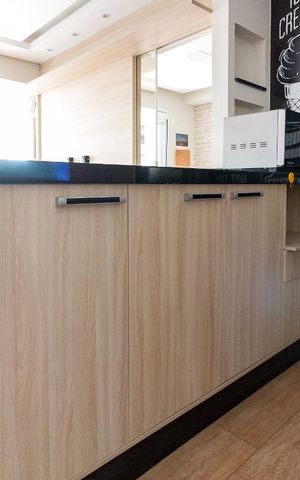 Apartamento à venda com 38m², 1 quarto e 1 vagaCozinha - balcão com armários