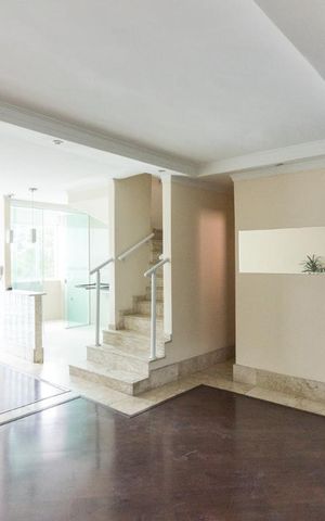 Casa à venda com 230m², 3 quartos e 4 vagasSala