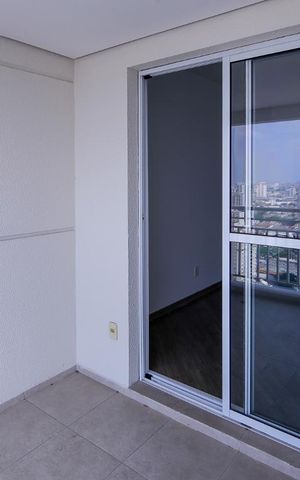 Apartamento para alugar com 70m², 2 quartos e 1 vaga Apartamento para alugar com 70m², 2 quartos e 1 vagaVaranda Sala