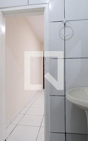 Casa para alugar com 50m², 1 quarto e sem vagaBanheiro