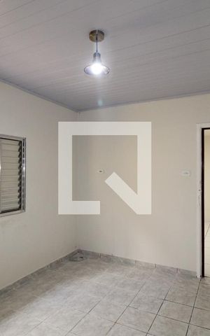 Casa para alugar com 50m², 1 quarto e sem vagaQuarto