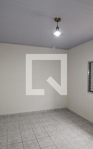 Casa para alugar com 50m², 1 quarto e sem vagaQuarto