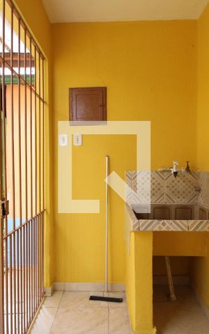 Casa para alugar com 50m², 1 quarto e sem vagaÁrea de Serviço
