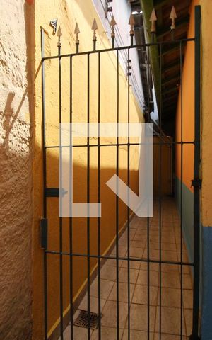 Casa para alugar com 50m², 1 quarto e sem vagaQuintal