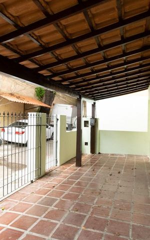 Casa à venda com 78m², 2 quartos e 1 vagaVARANDA