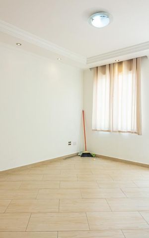 Casa de condomínio à venda com 90m², 2 quartos e 2 vagas Casa de condomínio à venda com 90m², 2 quartos e 2 vagasSala