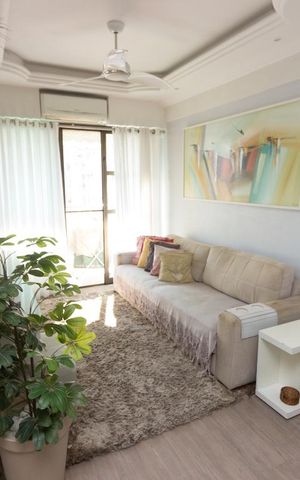 Apartamento à venda com 78m², 3 quartos e 1 vaga Apartamento à venda com 78m², 3 quartos e 1 vagaSala