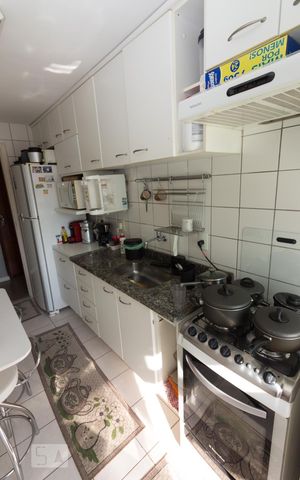 Apartamento à venda com 78m², 3 quartos e 1 vaga Apartamento à venda com 78m², 3 quartos e 1 vagaCozinha