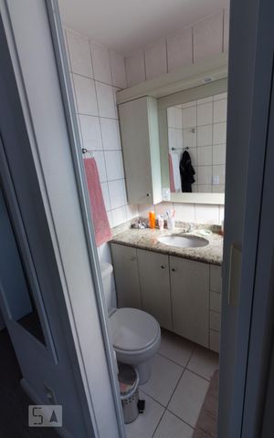 Apartamento à venda com 78m², 3 quartos e 1 vaga Apartamento à venda com 78m², 3 quartos e 1 vagaBanheiro Suíte