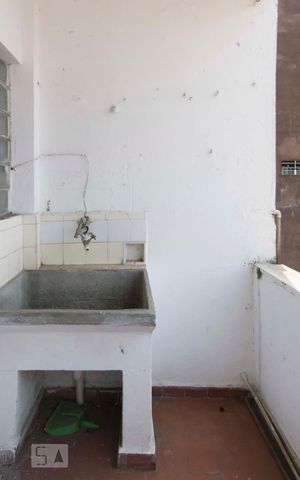 Casa para alugar com 70m², 2 quartos e sem vagaLavanderia