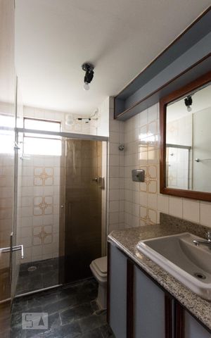 Apartamento para alugar com 75m², 3 quartos e 2 vagasBanheiro 