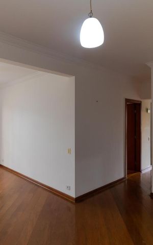 Apartamento para alugar com 116m², 3 quartos e 2 vagas Apartamento para alugar com 116m², 3 quartos e 2 vagasSalas