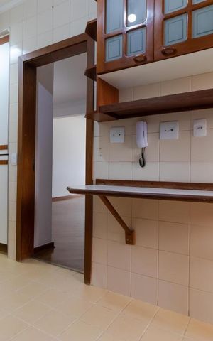 Apartamento para alugar com 116m², 3 quartos e 2 vagas Apartamento para alugar com 116m², 3 quartos e 2 vagasCozinha