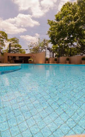 Apartamento para alugar com 116m², 3 quartos e 2 vagas Apartamento para alugar com 116m², 3 quartos e 2 vagasÁrea comum - Piscina