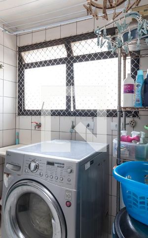Apartamento à venda com 244m², 5 quartos e 3 vagasÁrea de Serviço