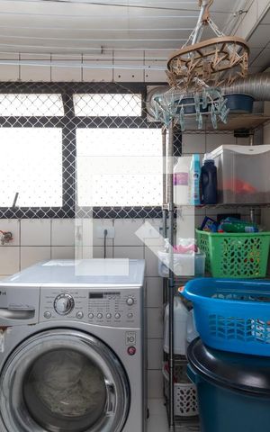Apartamento à venda com 244m², 5 quartos e 3 vagasÁrea de Serviço