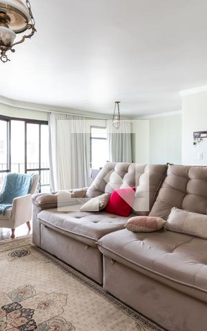 Apartamento à venda com 244m², 5 quartos e 3 vagasSala de Estar