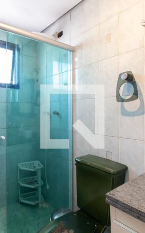 Apartamento à venda com 244m², 5 quartos e 3 vagasBanheiro da Suíte 2