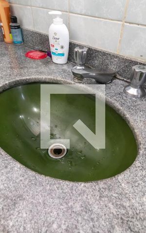 Apartamento à venda com 244m², 5 quartos e 3 vagasBanheiro da Suíte 3