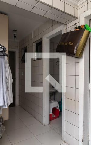 Apartamento à venda com 244m², 5 quartos e 3 vagasÁrea de Serviço
