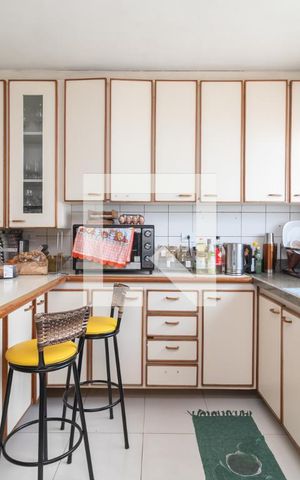 Apartamento à venda com 244m², 5 quartos e 3 vagasCozinha