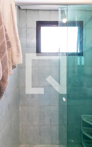 Apartamento à venda com 244m², 5 quartos e 3 vagasBanheiro da Suíte 2