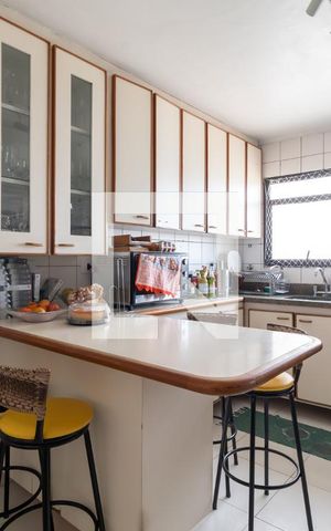 Apartamento à venda com 244m², 5 quartos e 3 vagasCozinha