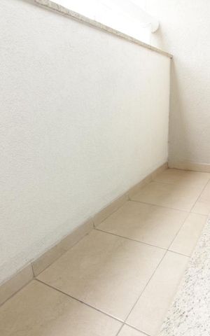 Apartamento à venda com 197m², 4 quartos e sem vagaVaranda