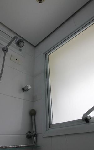 Apartamento à venda com 197m², 4 quartos e sem vagaChuveiro