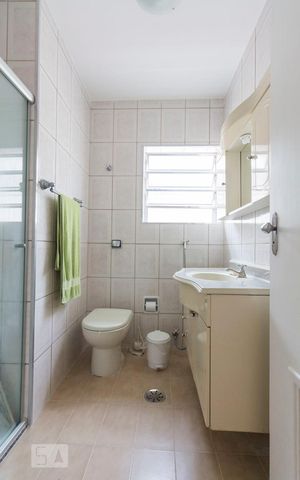 Casa à venda com 140m², 3 quartos e 2 vagasBanheiro Social